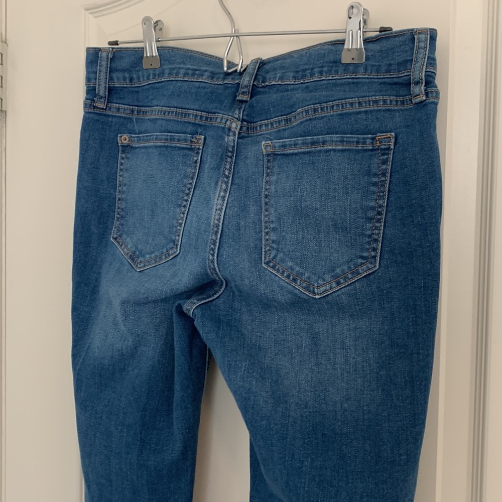 ON boyfriend jeans. - Picture 6 of 9